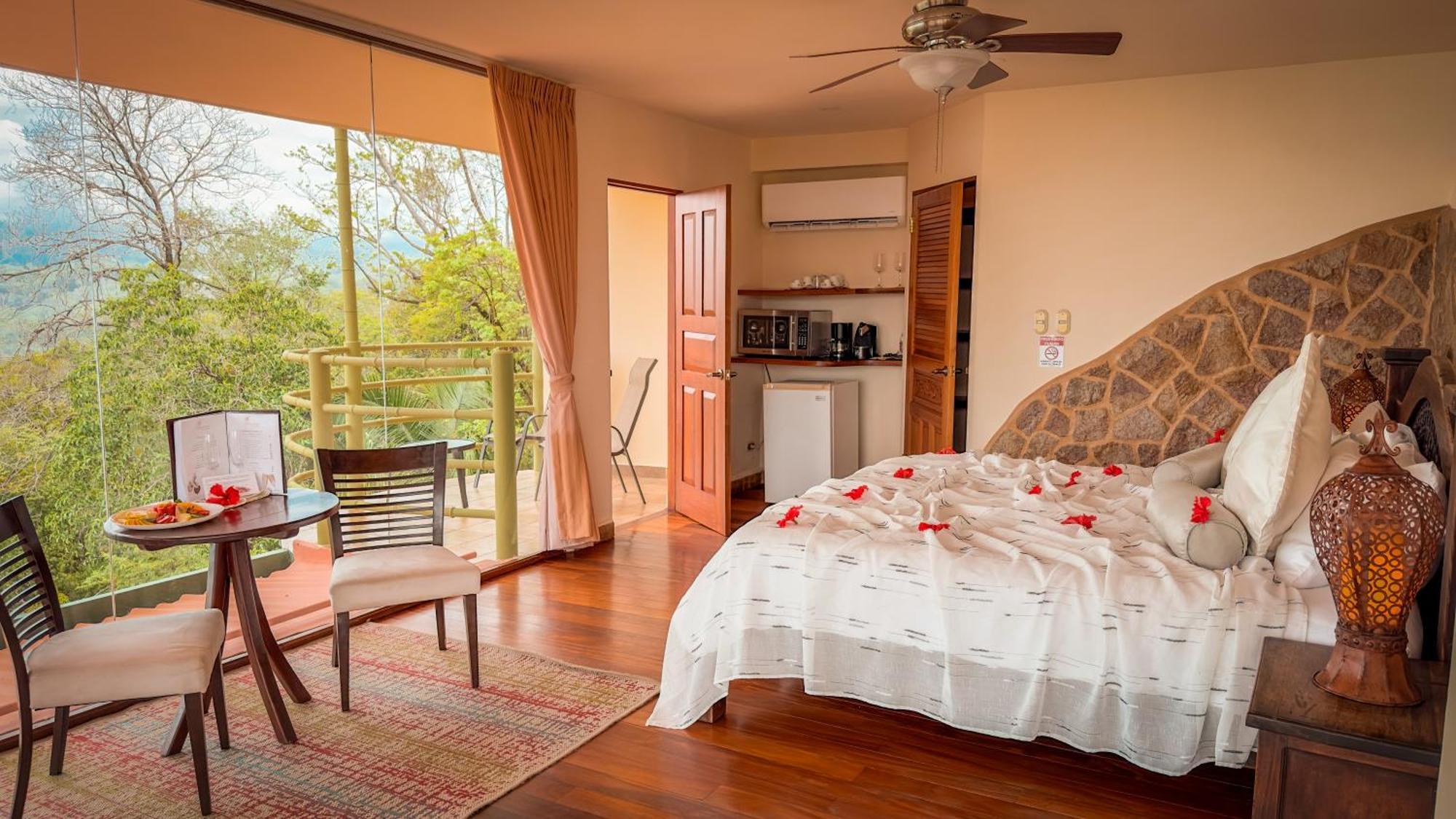 Issimo Suites (Adults Only) Manuel Antonio Exterior foto