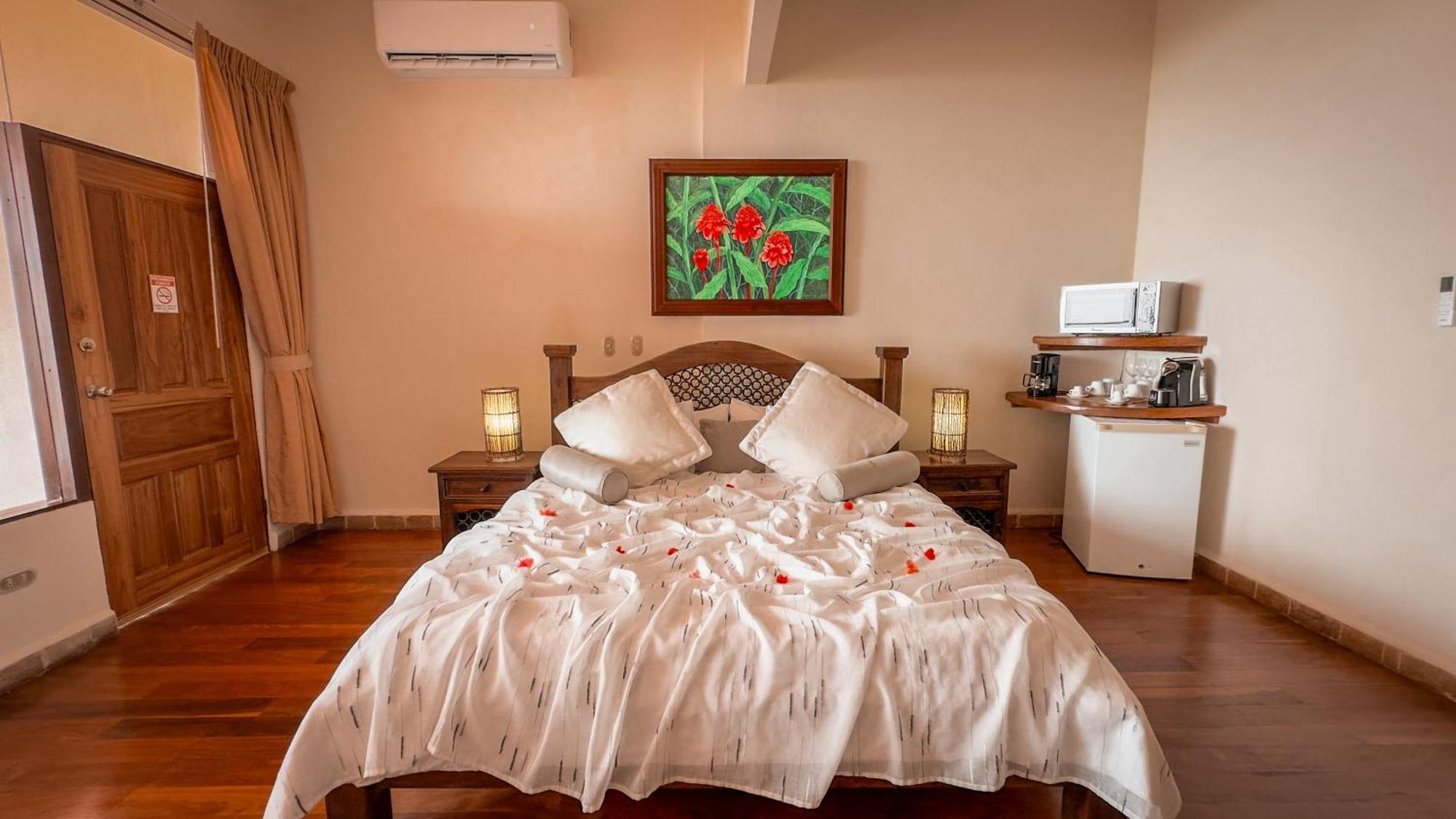 Issimo Suites (Adults Only) Manuel Antonio Exterior foto